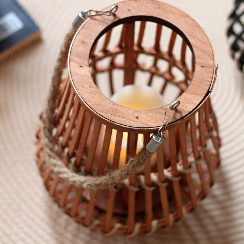 Stylish lantern with hemp handle