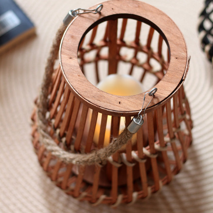Stylish lantern with hemp handle
