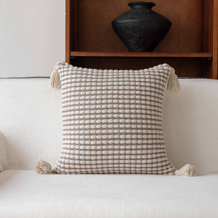 Geometric Patterned Throw Cushion
