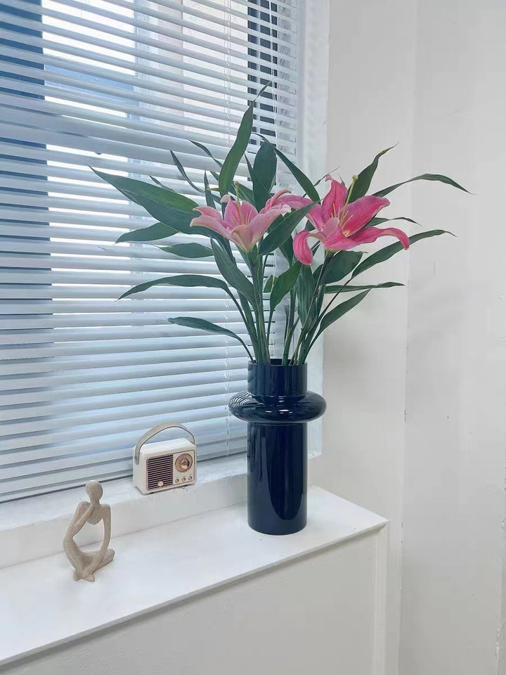 Contemporary Glass Floral Display