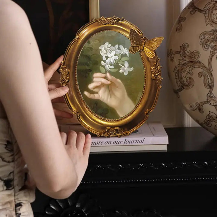 Elegant Oval Butterfly Picture Frame