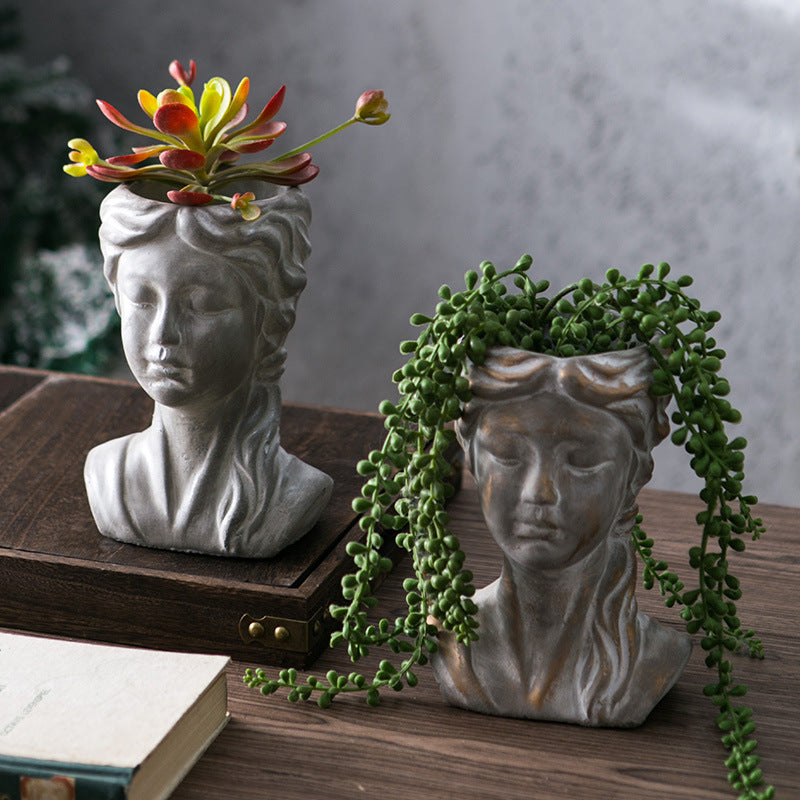 Stylish Sculpture Head