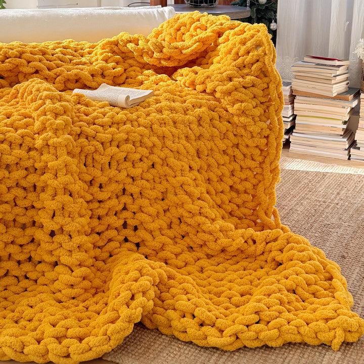 Chunky Knit Cozy Throw Blanket