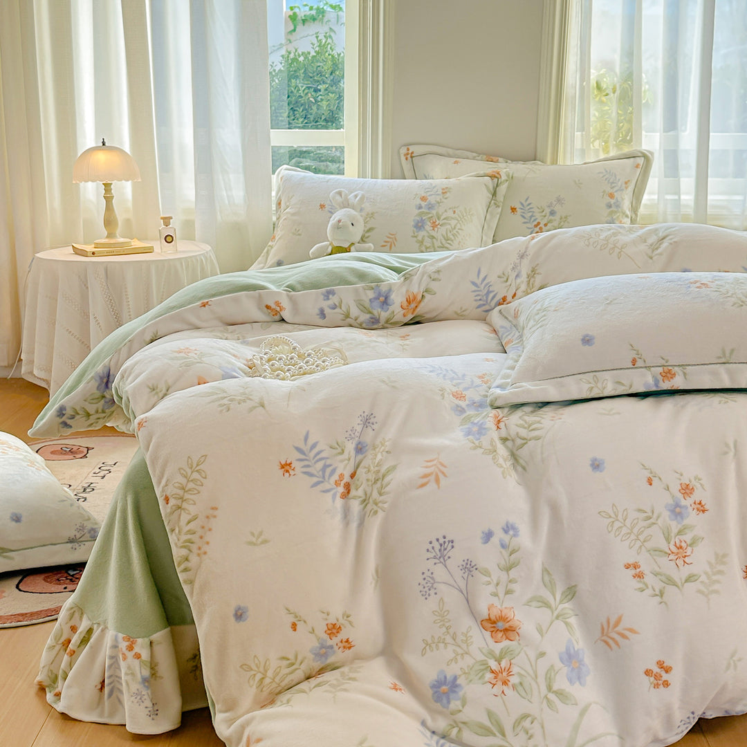 Floral Print Comforter Set