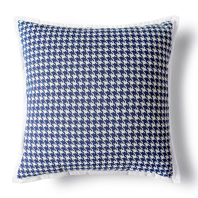 Houndstooth Pattern Decorative Throw Pillow