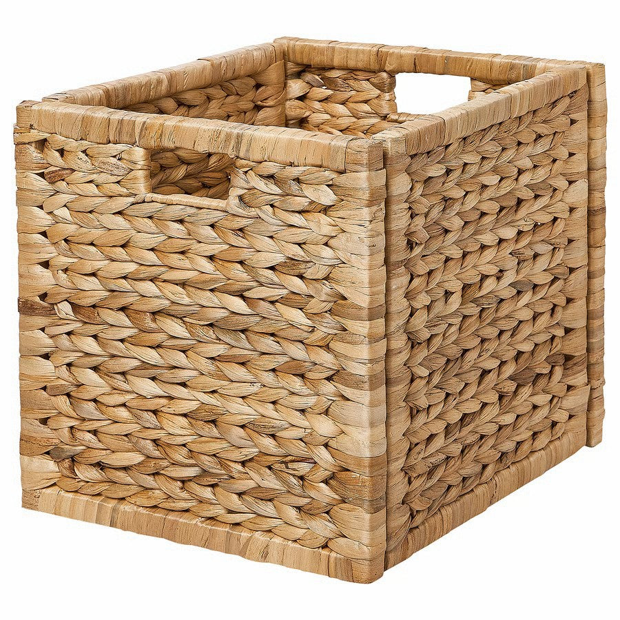 Practical storage basket made of braided material