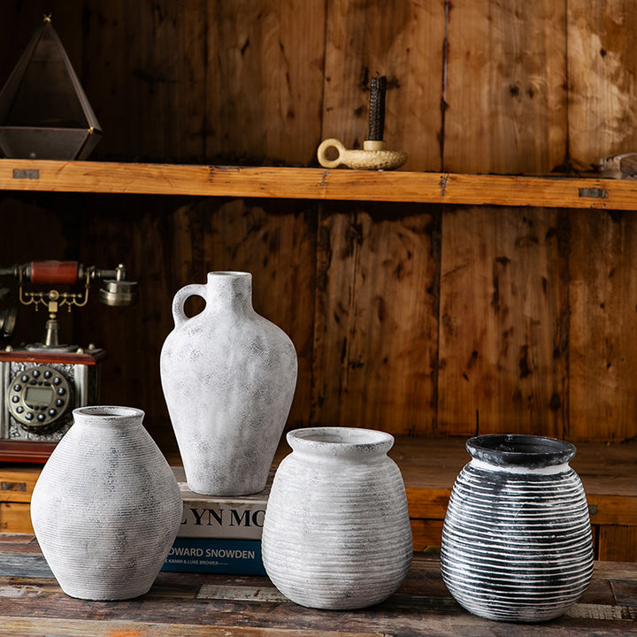 Decorative ceramic vase
