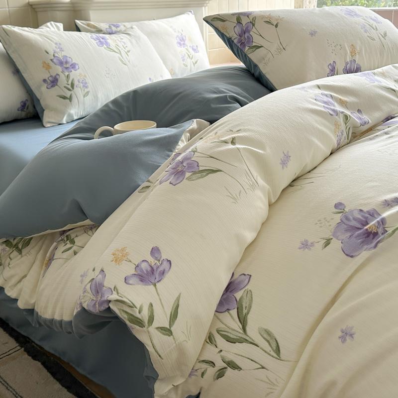 Soft Cotton Cartoon Bedding Set