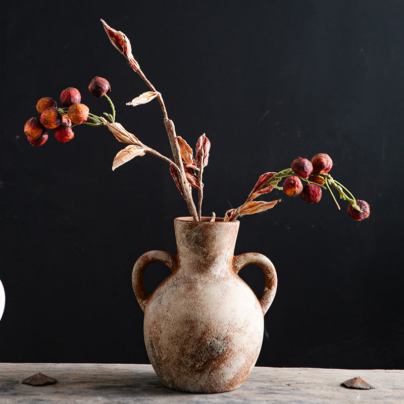 Artisanal flower vase