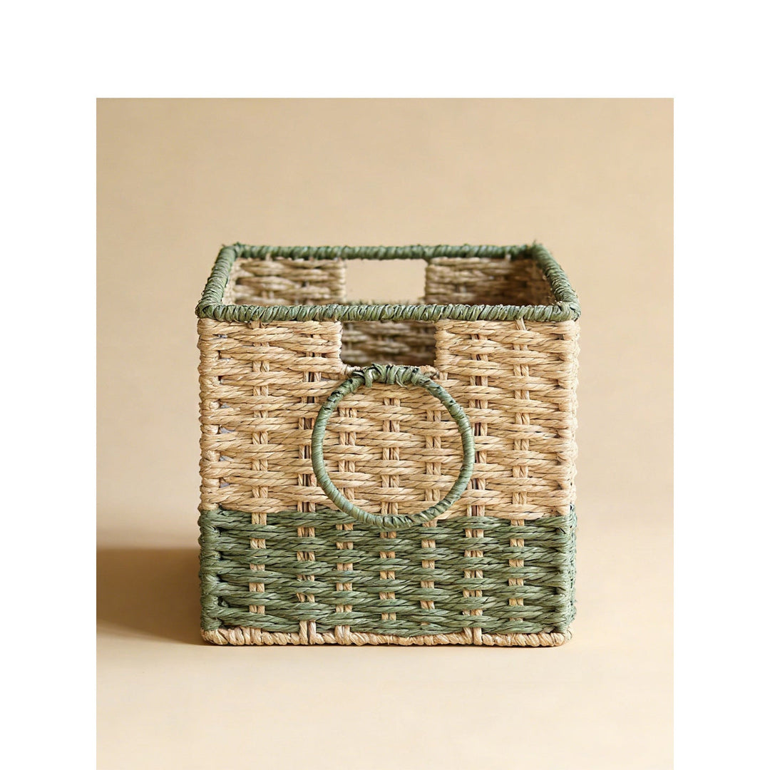Storage basket