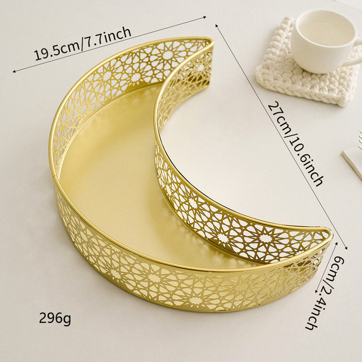 Elegant metal candle holder