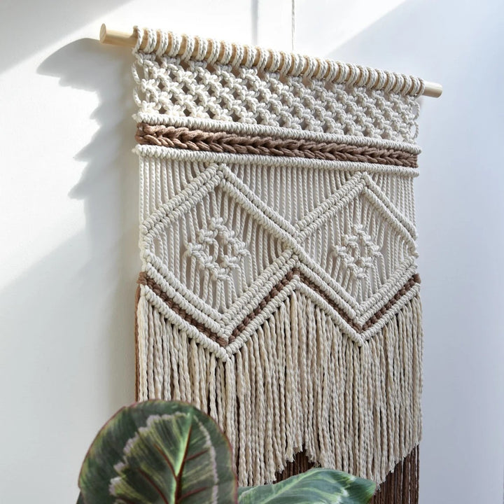Macramé wall decoration with creative fringes