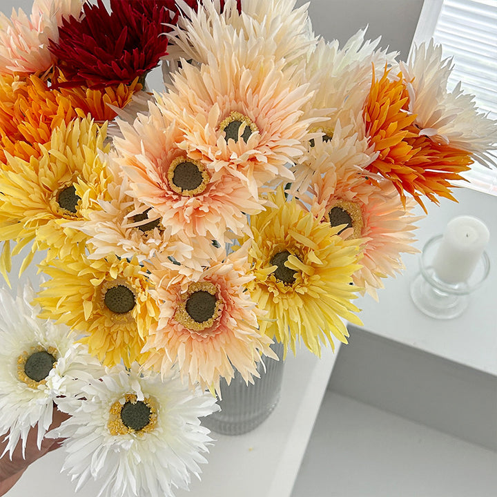 Artificial daisy decoration
