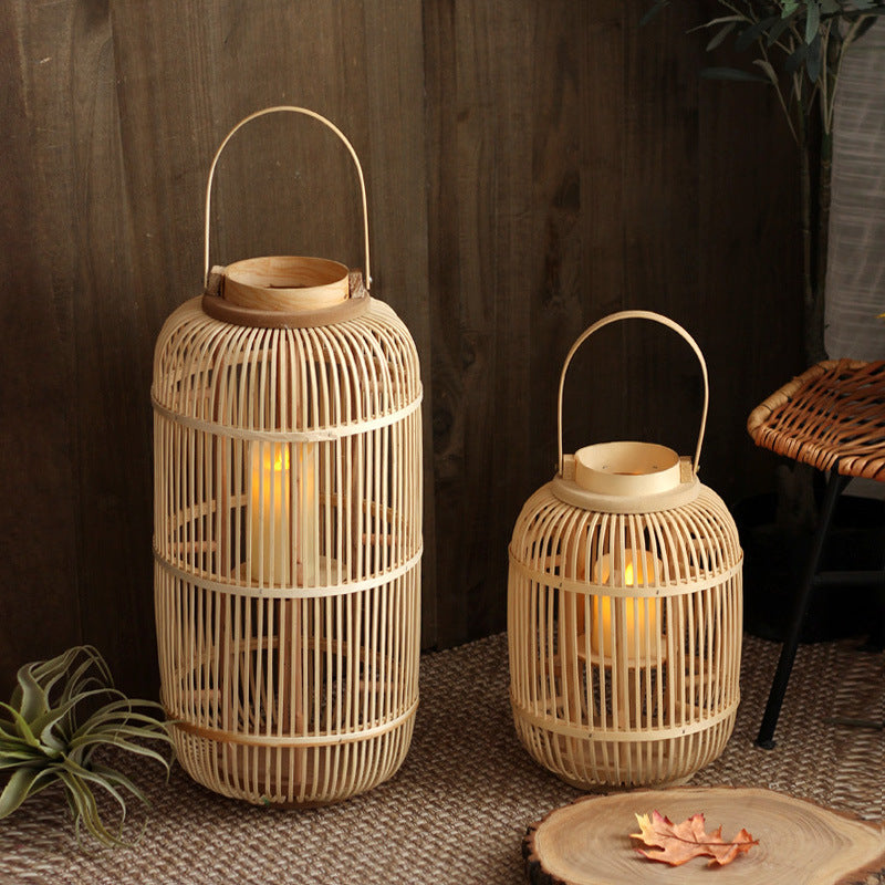 Long-lasting Rattan Lantern