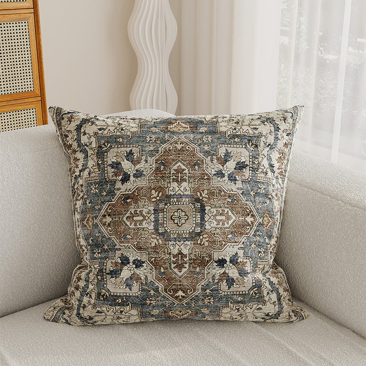 Decorative Medallion Jacquard Throw Pillow Cover
