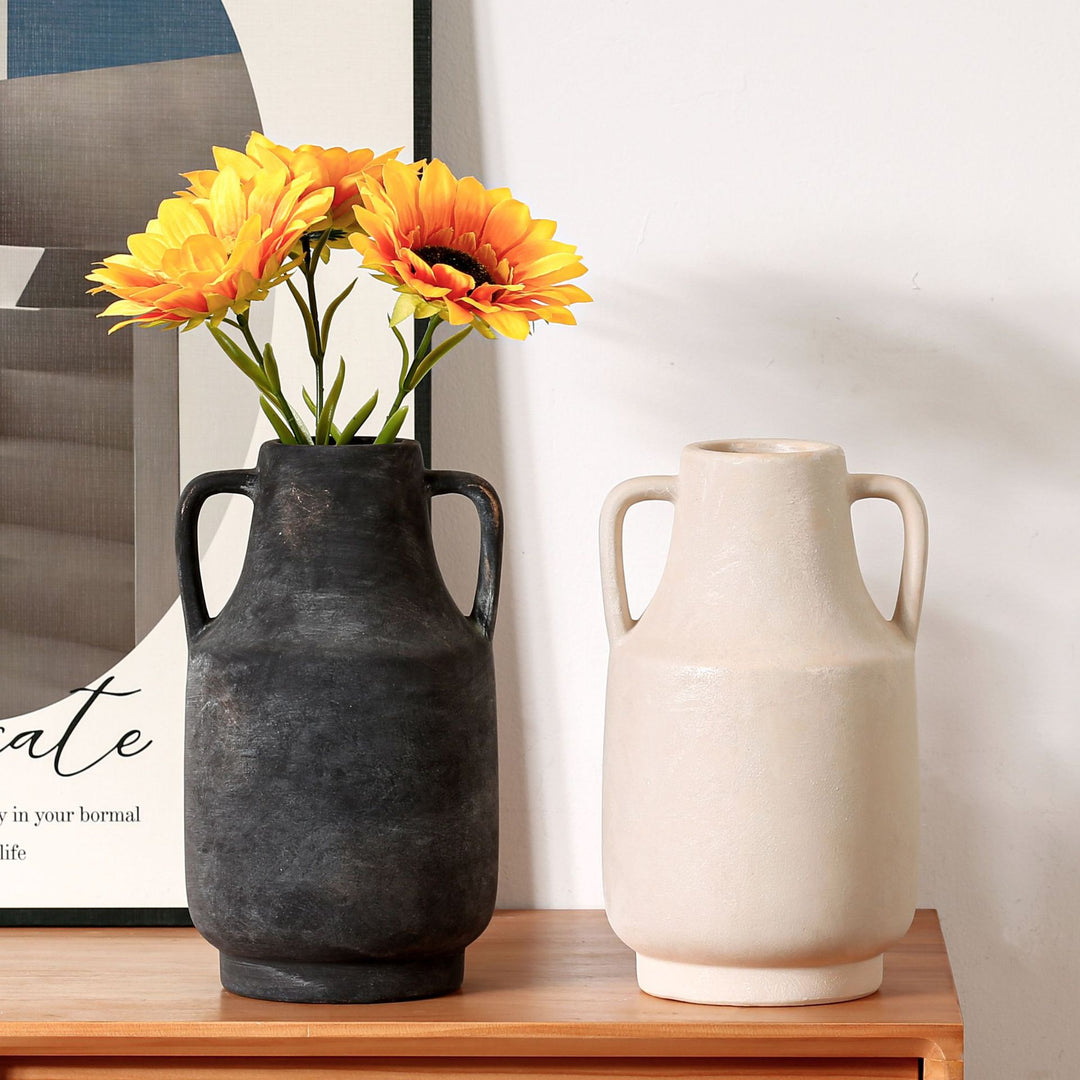 Elegant ceramic flower vase