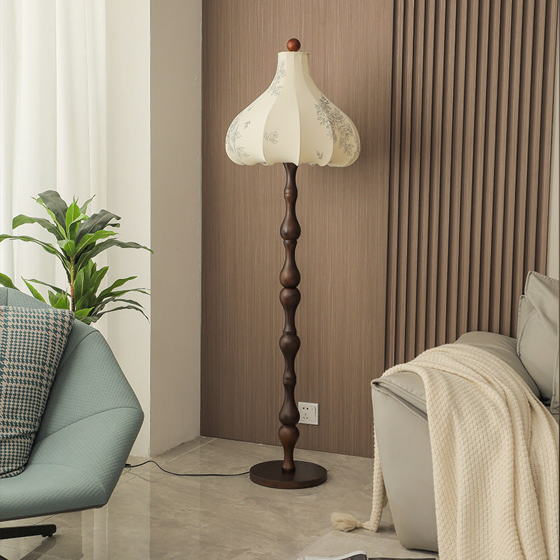 Decorative floor lamp