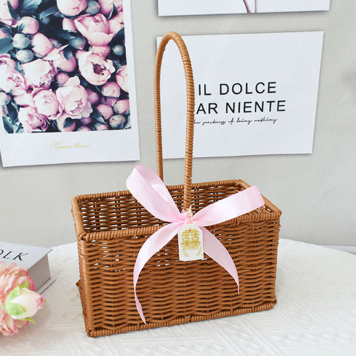Chic Woven Handbag with Pearl Accent