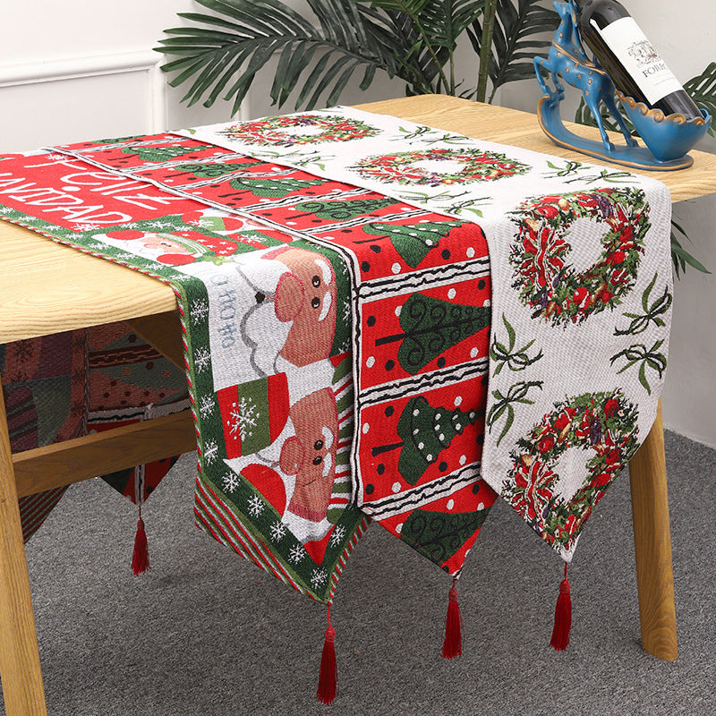 Christmas table runner with reindeer motif