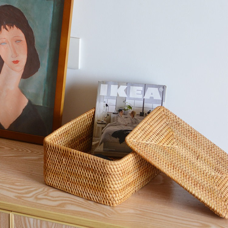 Storage basket