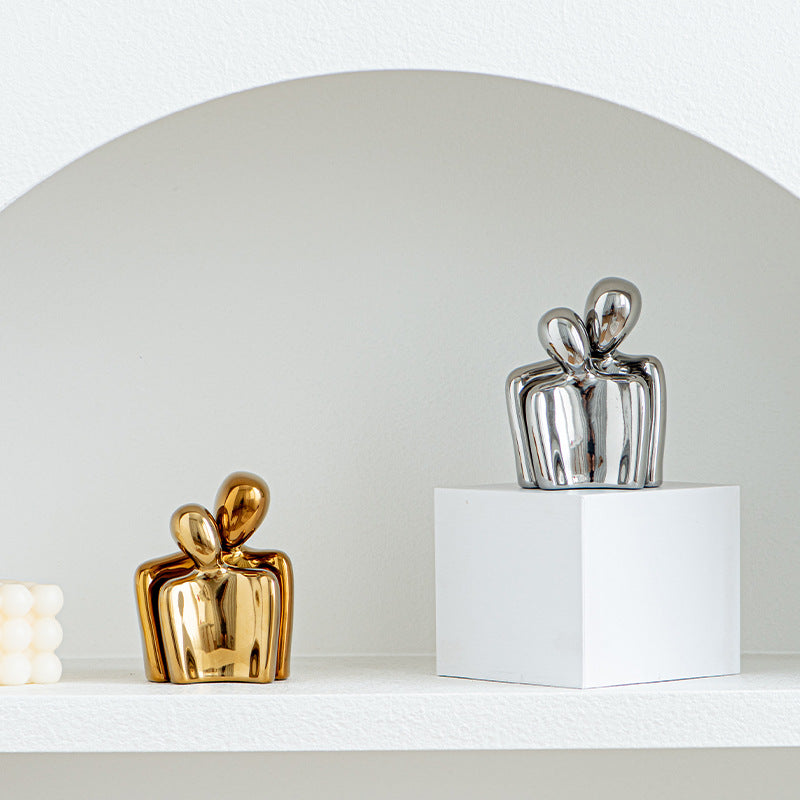 Artistic Amour Sculpture