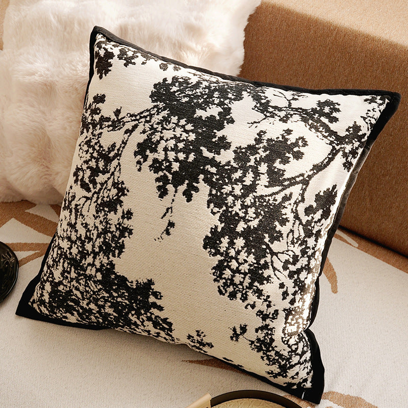 Elegant Floral Patterned Throw Pillow