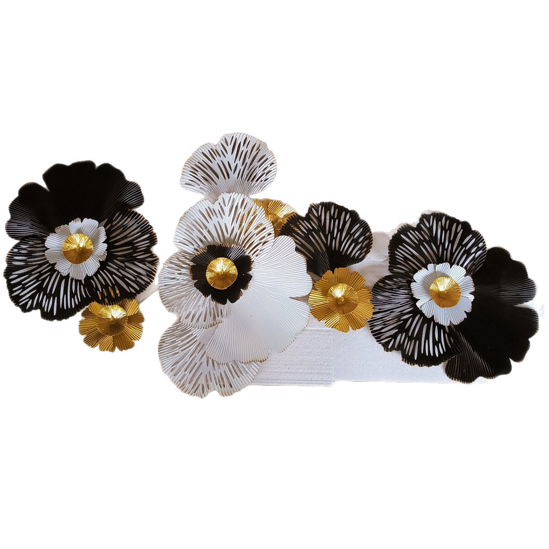 Artistic Floral Metal Wall Sculpture