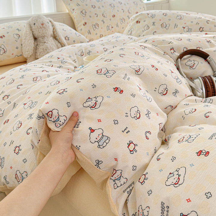 Playful Animal-Themed Bedding Ensemble