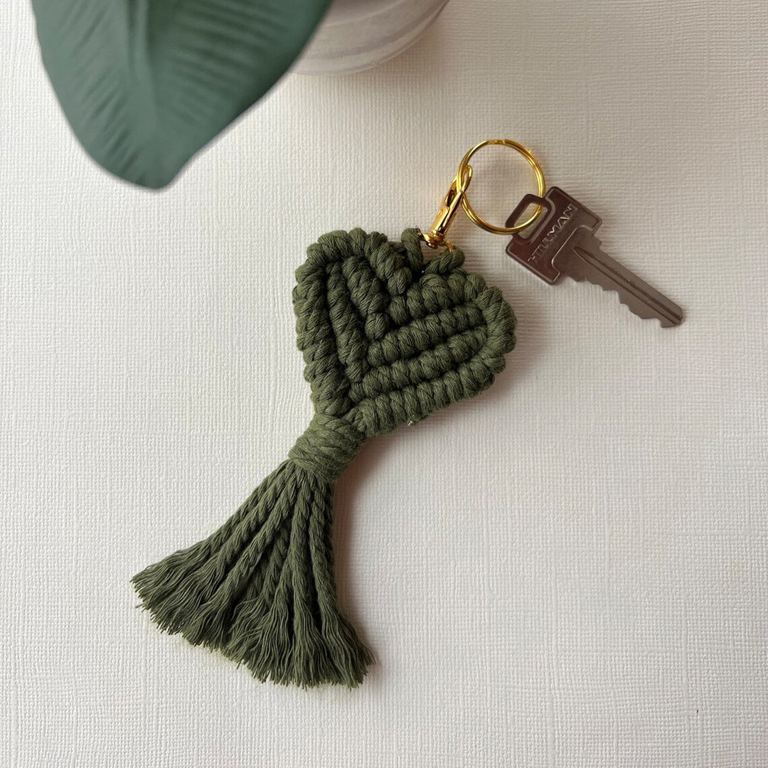 Macrame Heart Keychain Holder