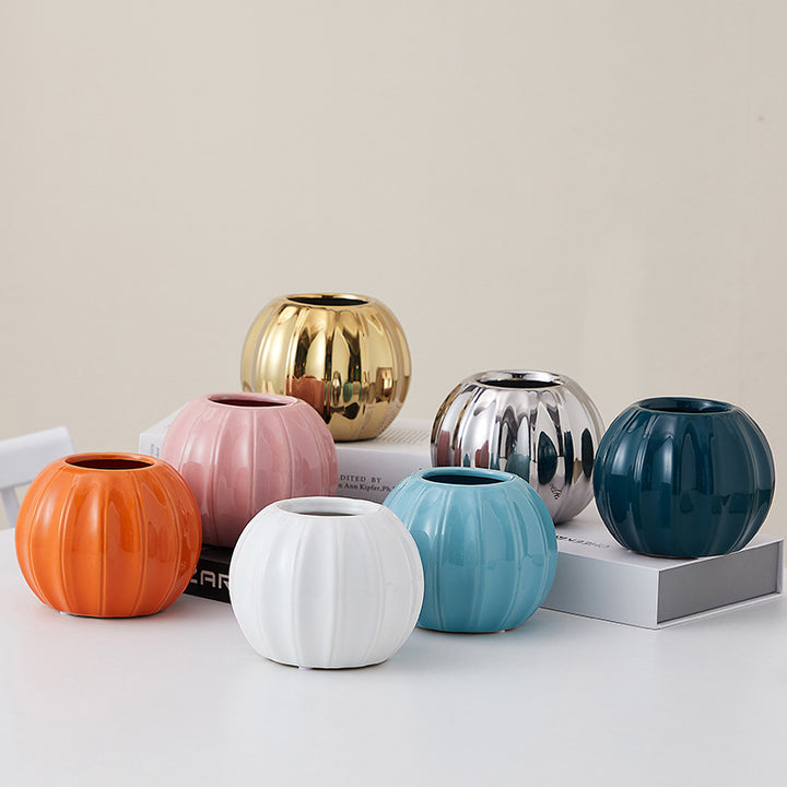 Decorative ceramic vase with modern ribbed design