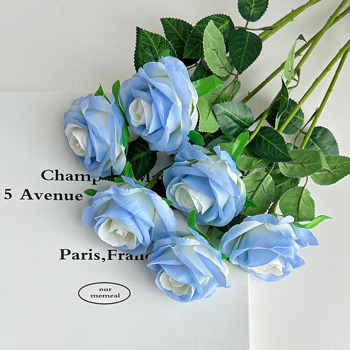 Decorative Realistic Rose Bouquet