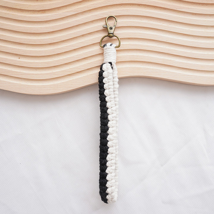 Macramé Keychain Holder