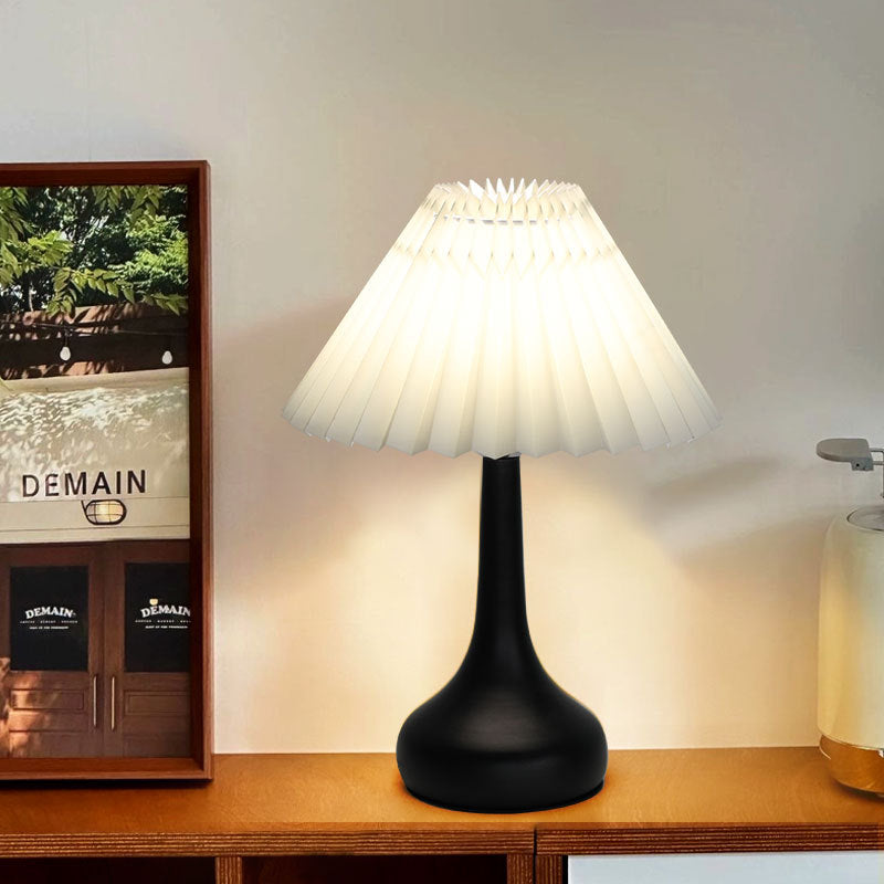 Decorative table lamp
