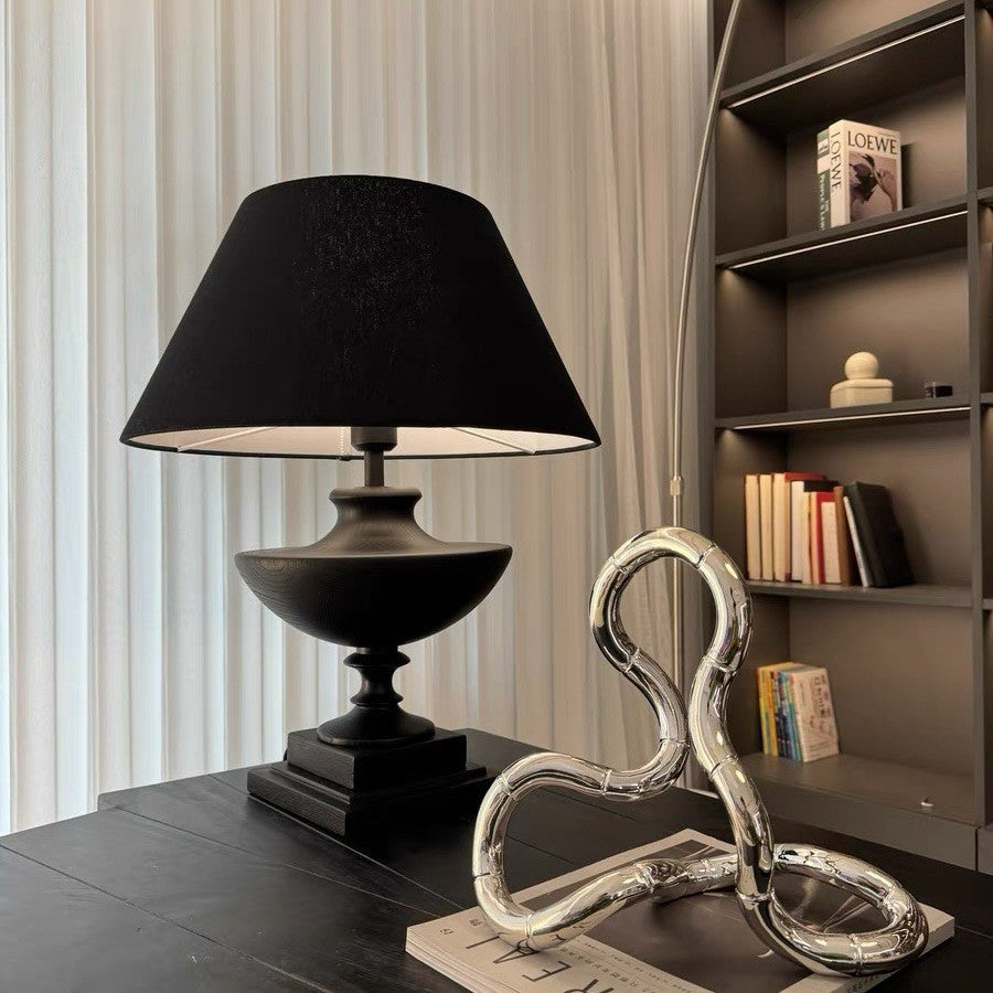 Classic table lamp
