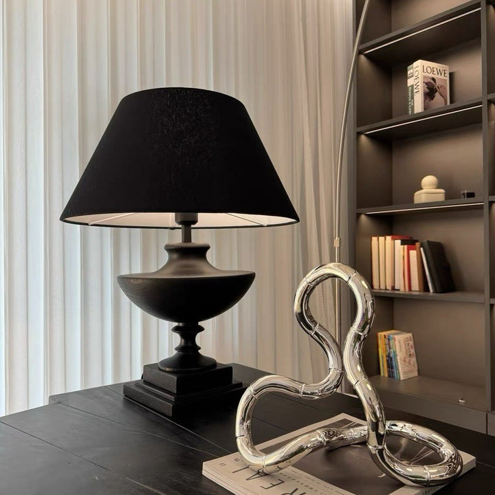 Classic table lamp