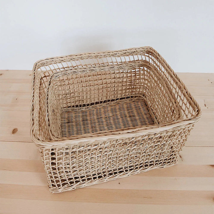 Storage basket with woven design