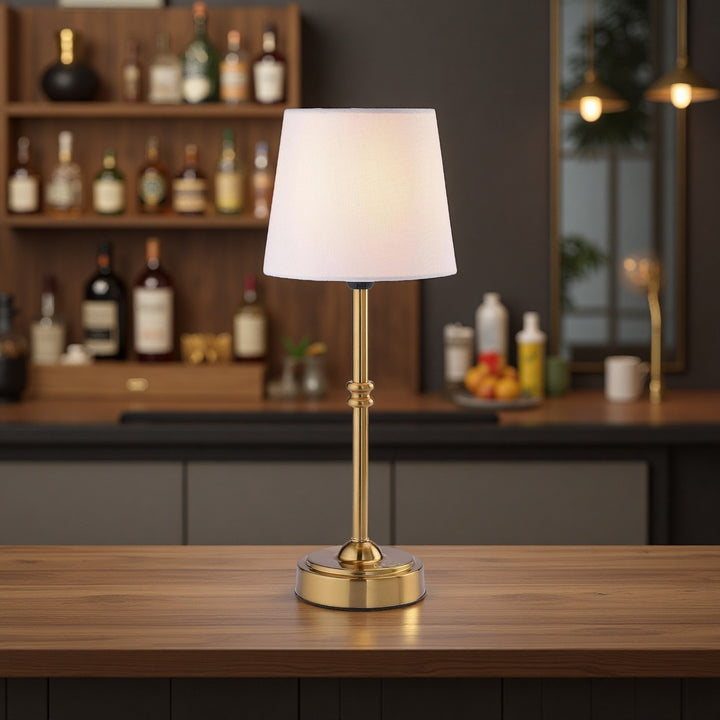 Decorative table lamp