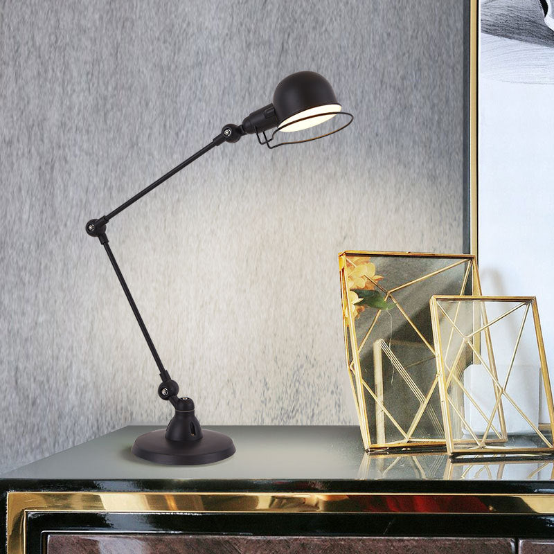 Adjustable desk lamp
