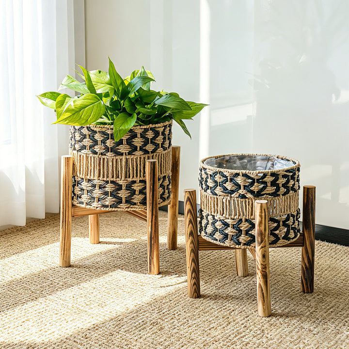 High-quality plant pot with stand