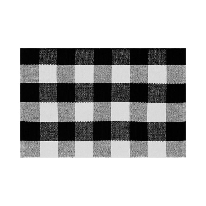 Woven placemat made of cotton in buffalo check with fine structured surface