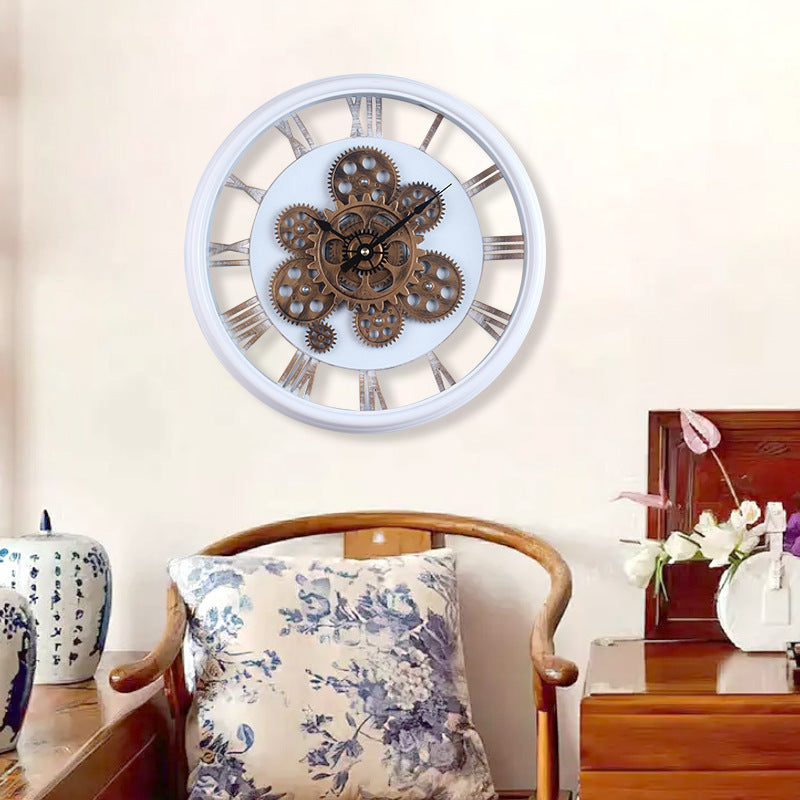 Elegant Wall Clock in Industrial Gear Design