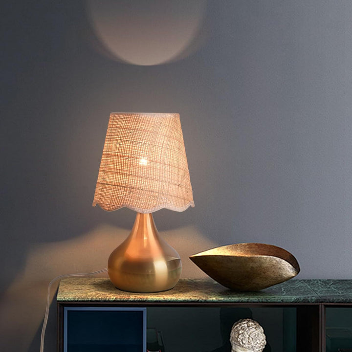 Decorative table lamp