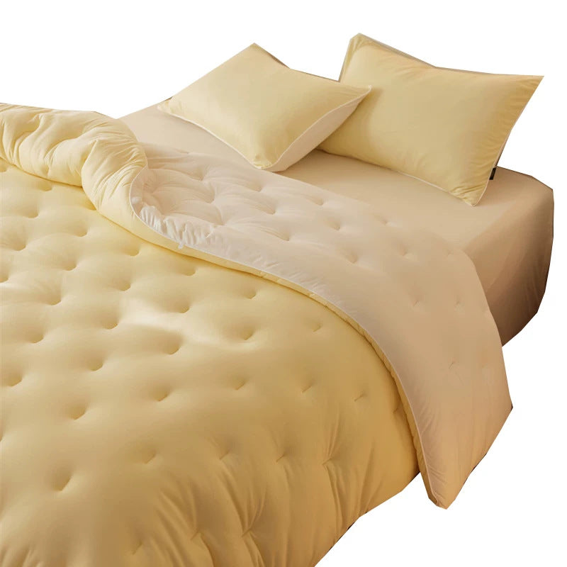 Decorative Ultra-Plush Comforter Avarnia