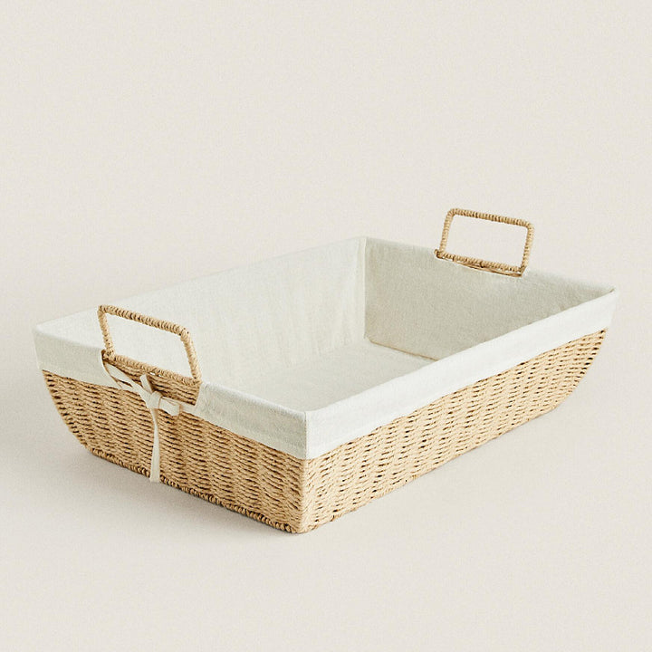 Practical storage basket with fabric lining