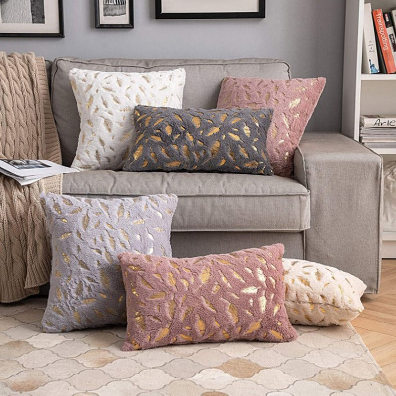 Textured Feather Print Throw Pillow