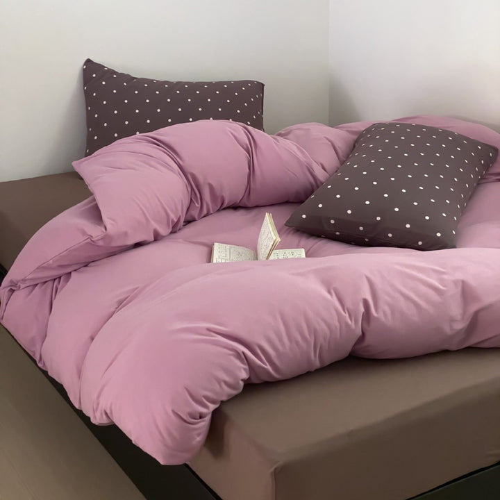 Decorative Cozy Bedding Set Avarnia