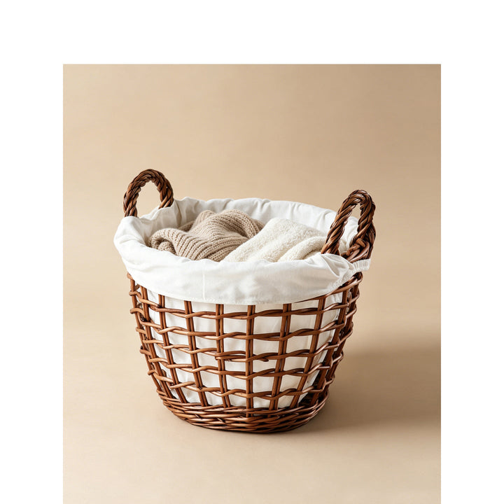 Handcrafted basket with cotton lining