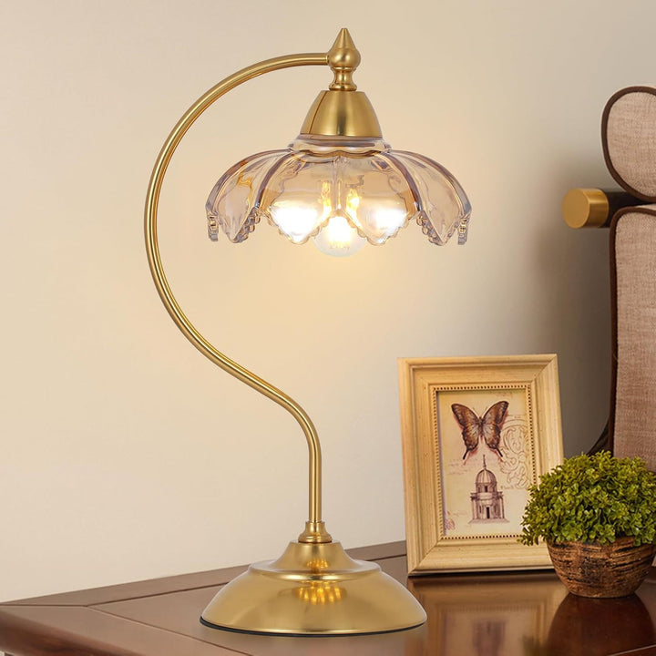 Artistic floral table lamp