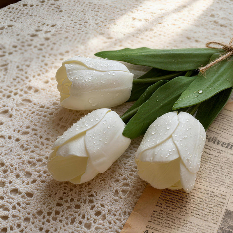 Elegant Tulip Floral Bouquet