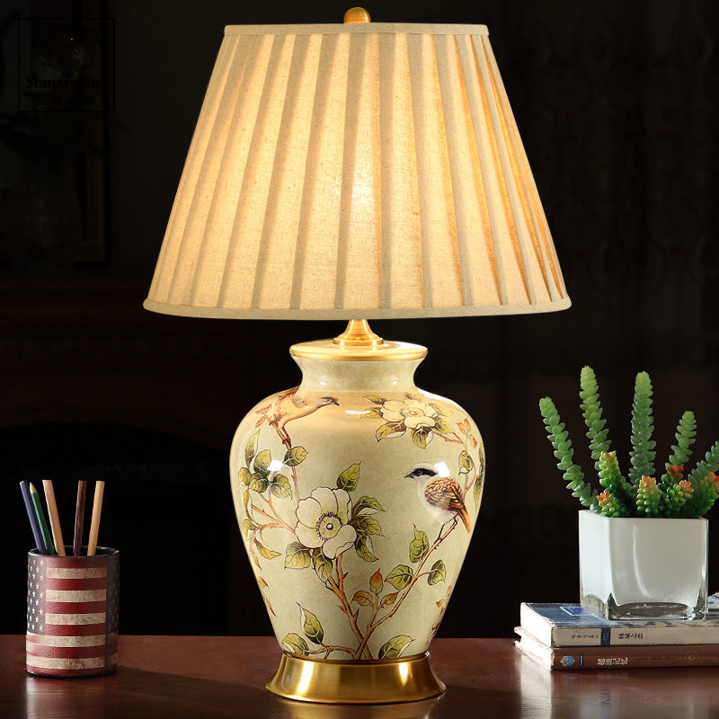 Decorative ceramic table lamp